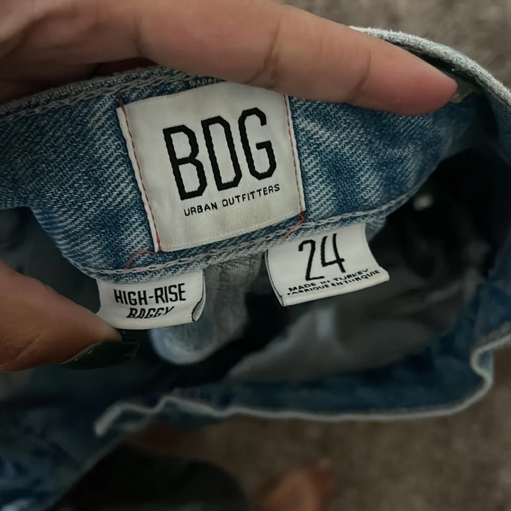 Urban Outfitters high waisted jeans size 24 - Picture 2 of 2